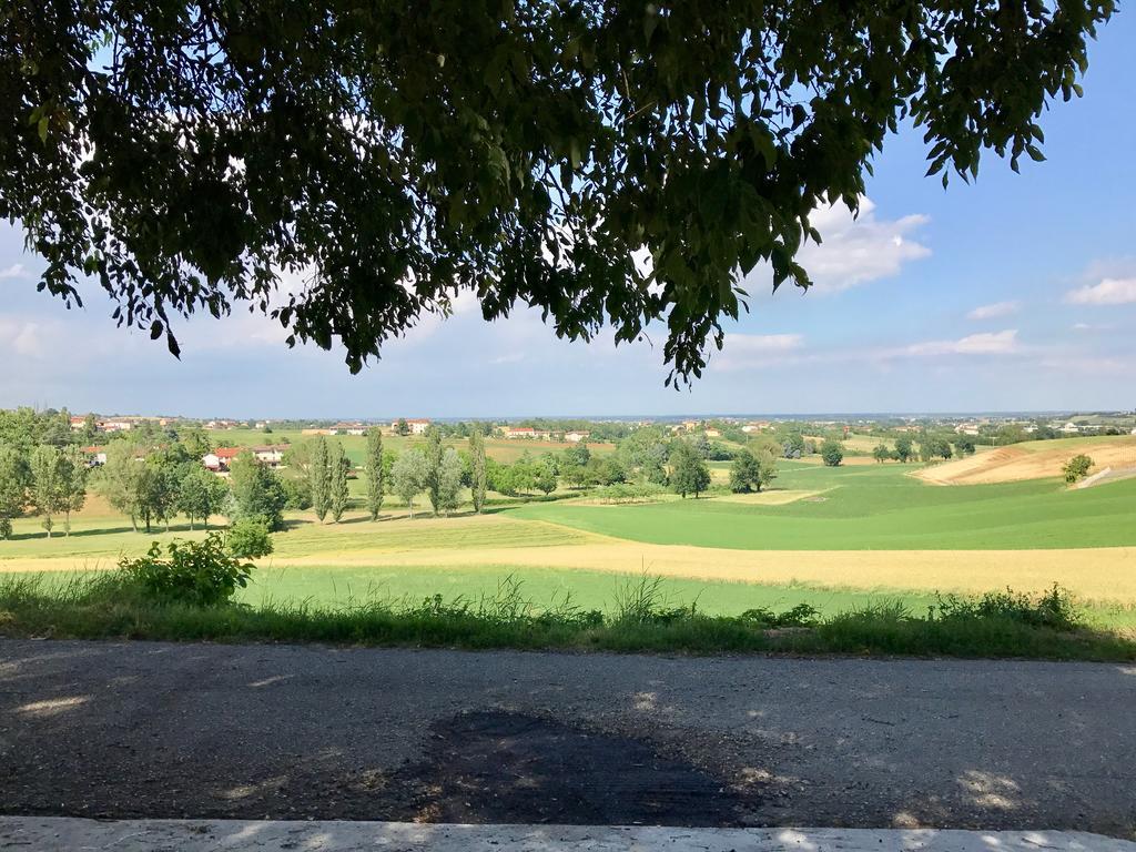 Cascina Manu Panzió Rosignano Monferrato Kültér fotó